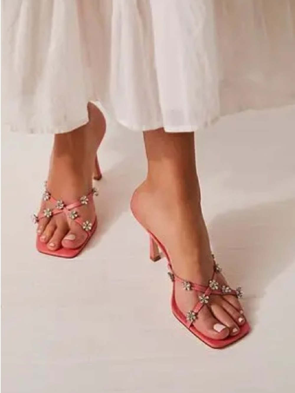 NIB Billini x VICI Sofia Coral Diamanté Heeled Sandals 7